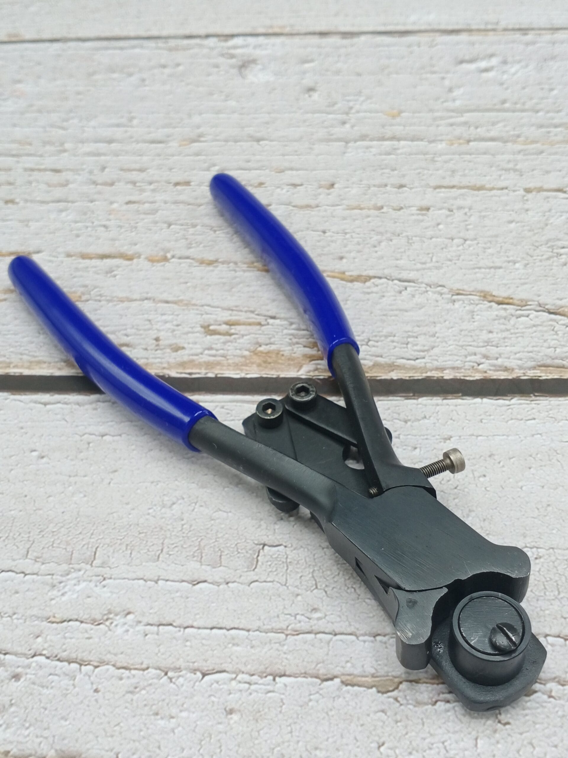 Ring Bending Plier – Precision Jewelry Tool with Ergonomic Grip | Ideal for Shaping Bands & Wire